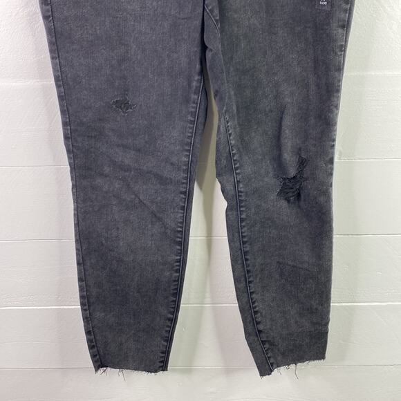 MAURICES Black Mineral Washed High Rise Everflex Skinny Jeans Size 14 Short - Picture 6 of 11